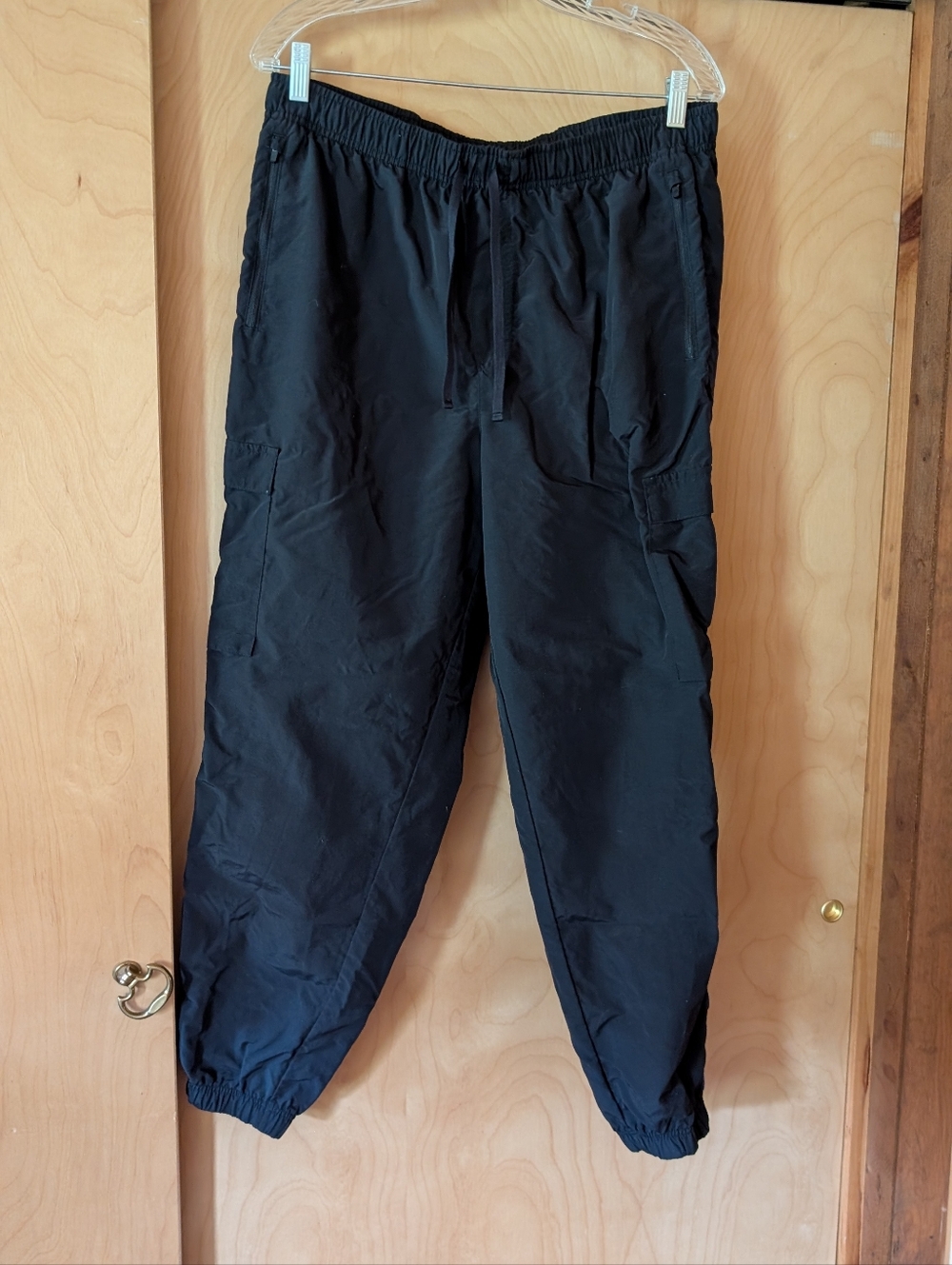 DSG Men's Black Elastic Waist Cargo Joggers